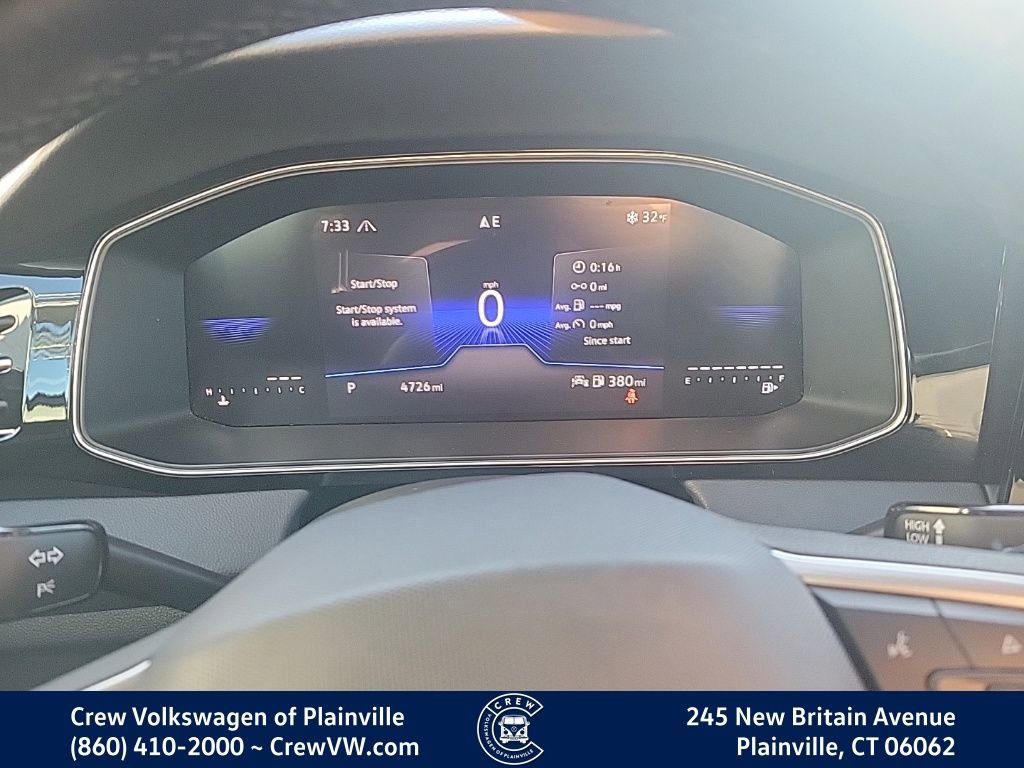 Certified 2025 Volkswagen Jetta Sport image 4