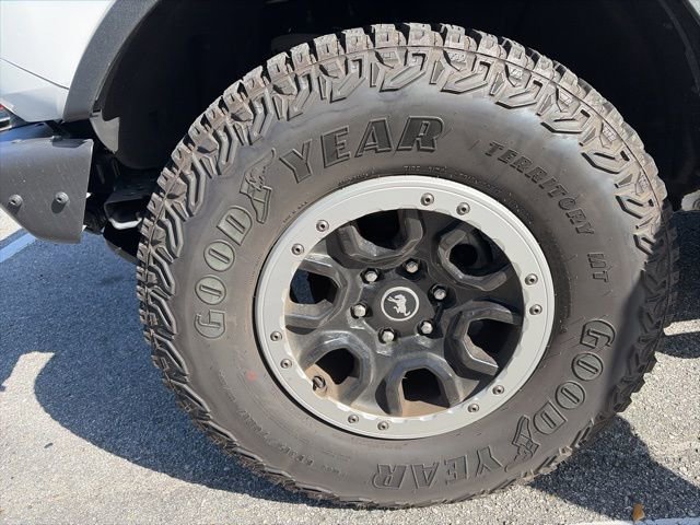 Used 2023 Ford Bronco Badlands w/ Sasquatch Package image 23