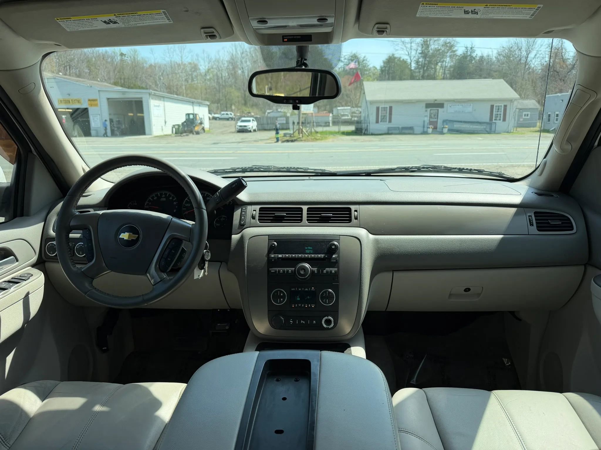 Used 2011 Chevrolet Avalanche LT w/ Suspension Package, Off-Road image 28