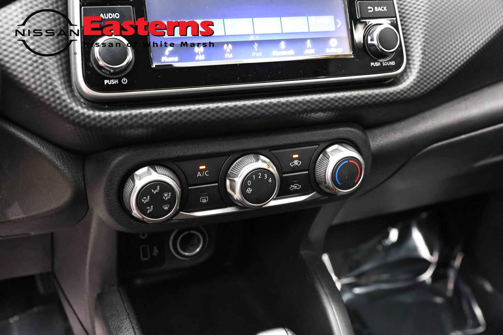 Used 2023 Nissan Kicks S FWD image 19
