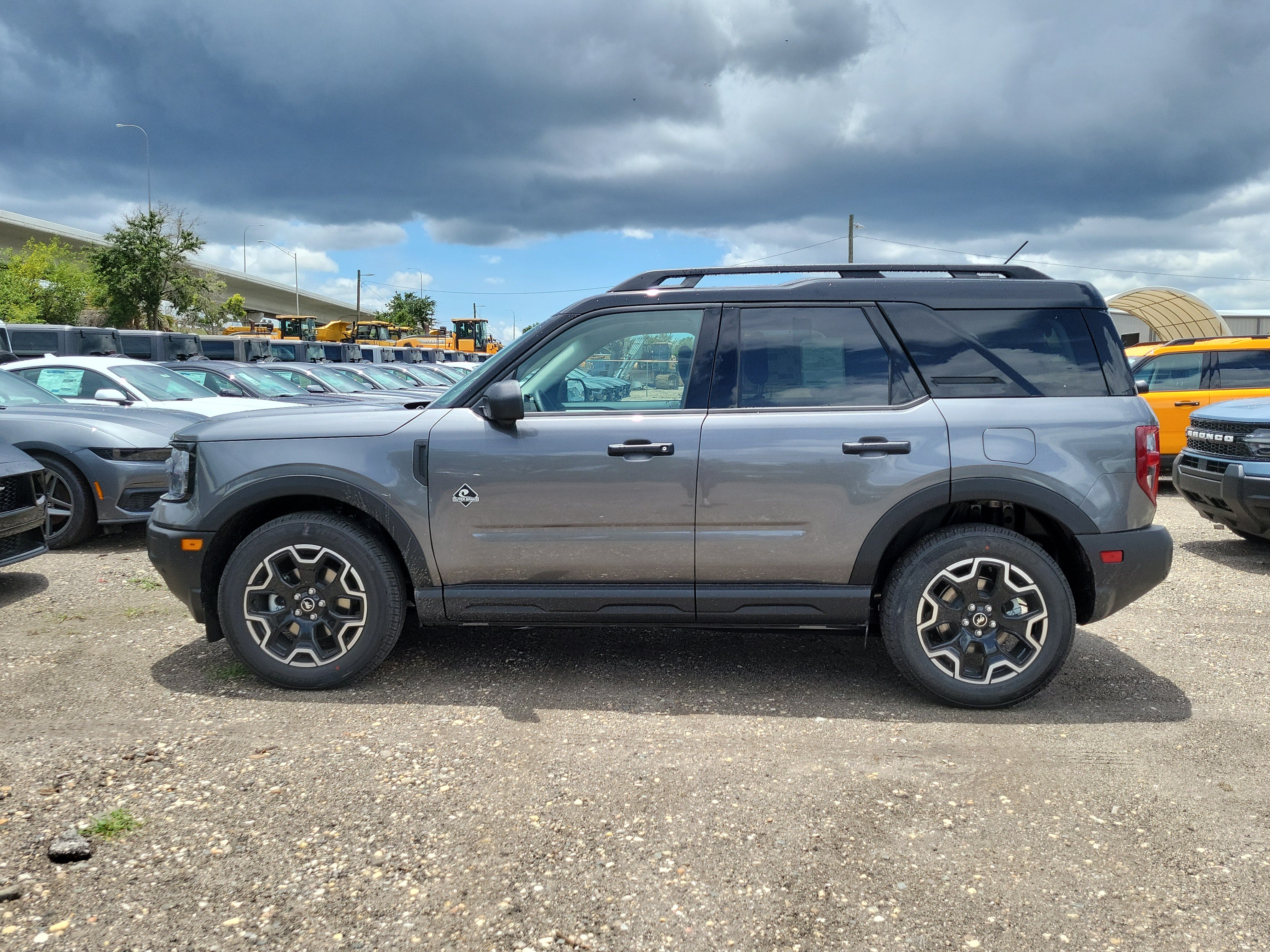 New 2026 Ford Bronco Sport Outer Banks w/ Outer Banks Tech Package+ AWD/4WD image 5