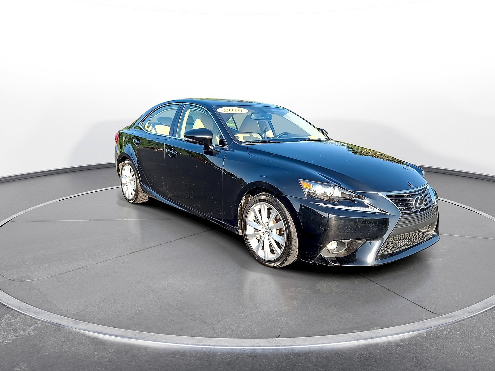 Used 2016 Lexus IS 300 AWD image 2