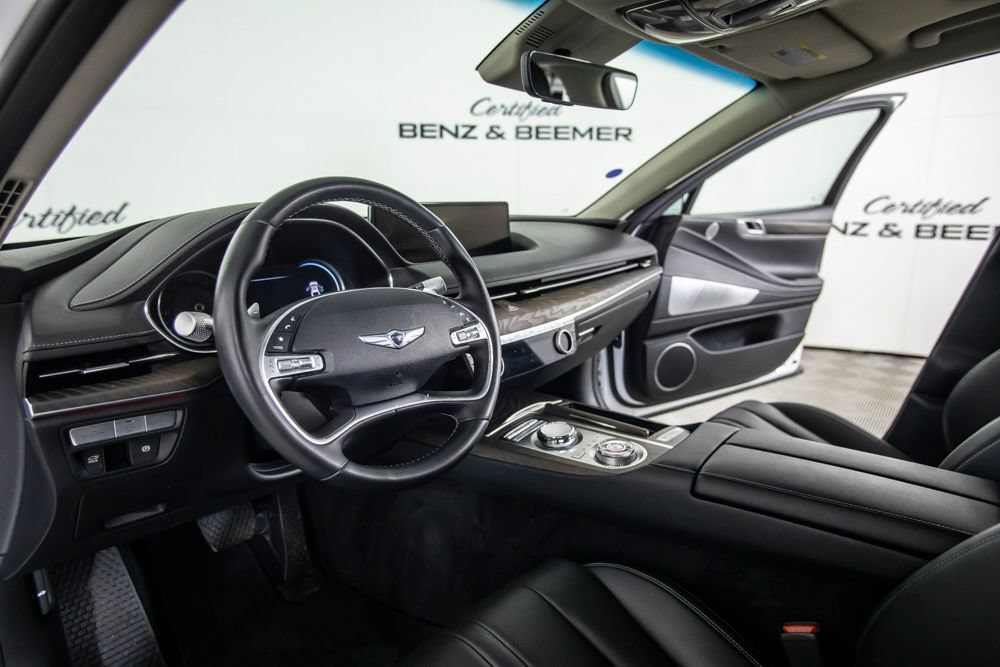 Used 2023 Genesis G80 2.5T w/ Advanced Package RWD image 20