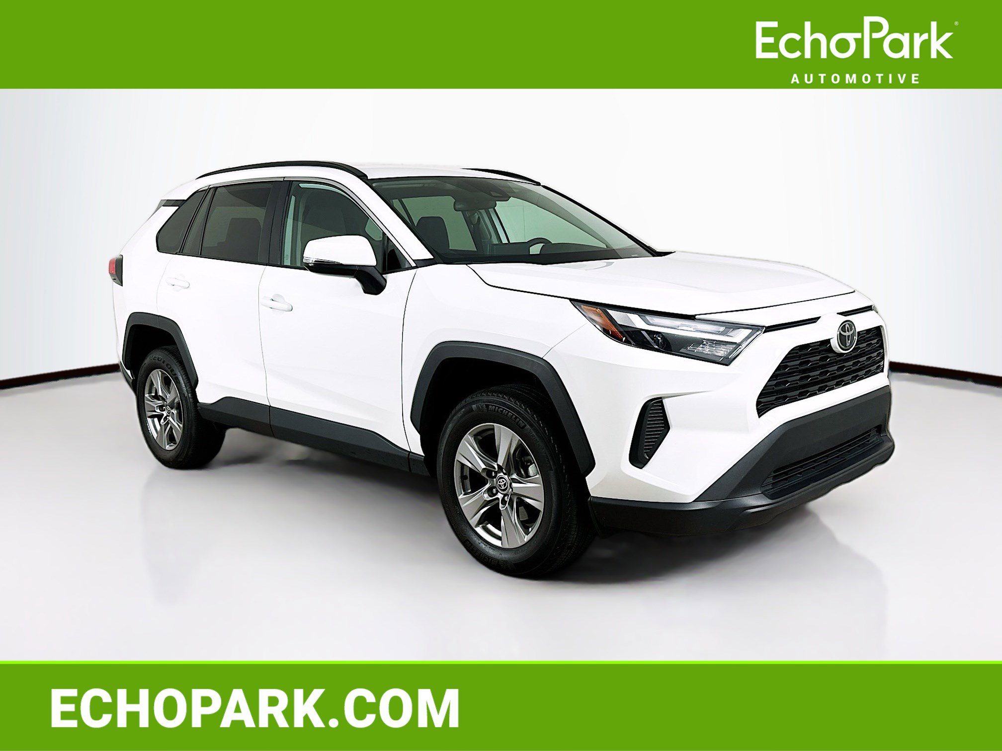 Used 2024 Toyota RAV4 XLE image 1