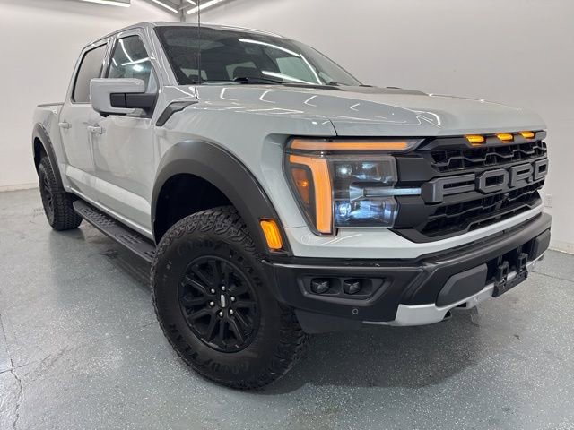 Used 2024 Ford F150 Raptor image 4