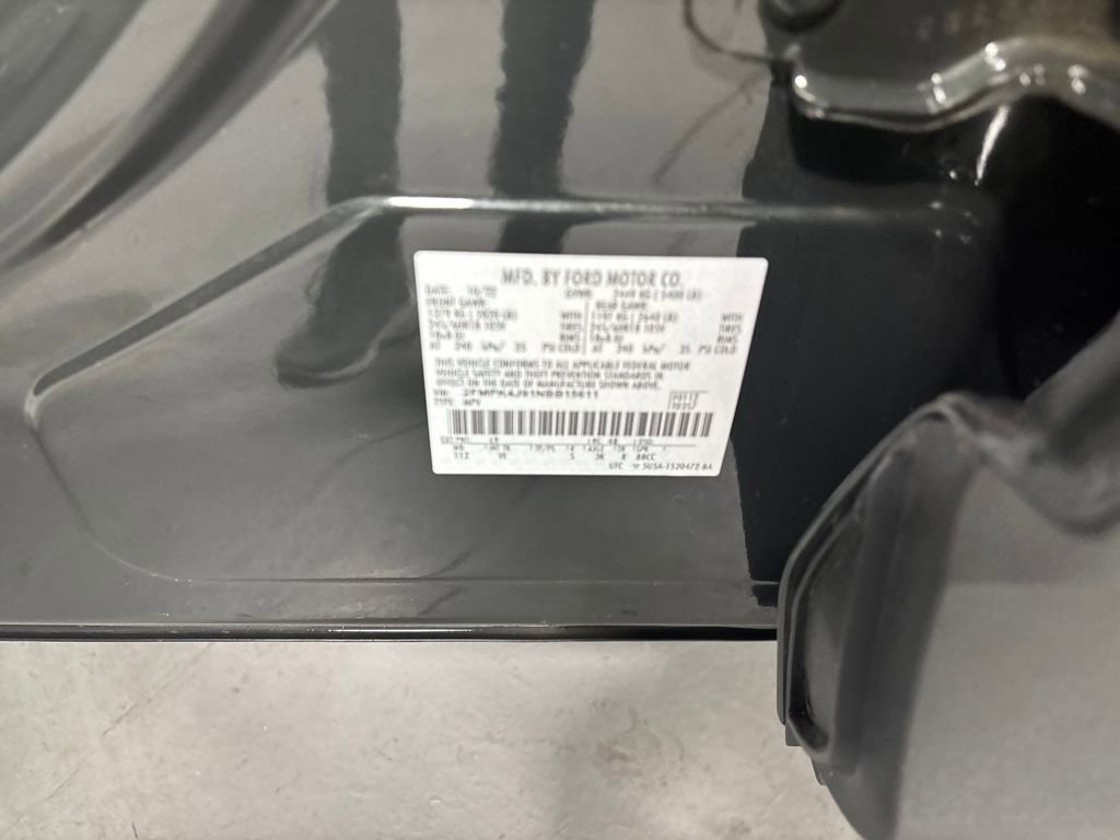 Used 2022 Ford Edge SEL w/ Convenience Package image 43