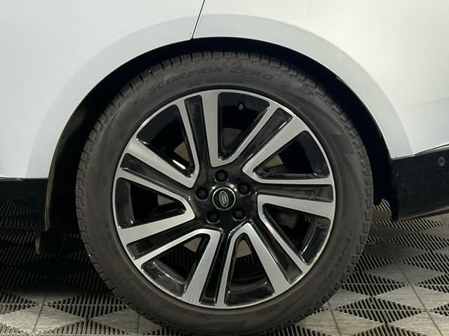 Used 2023 Land Rover Range Rover SE AWD/4WD image 14