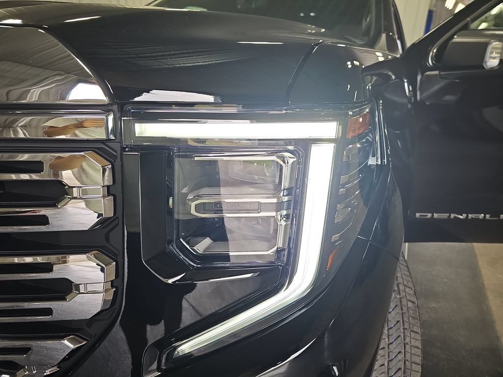 New 2026 GMC Sierra 1500 Denali AWD/4WD image 32