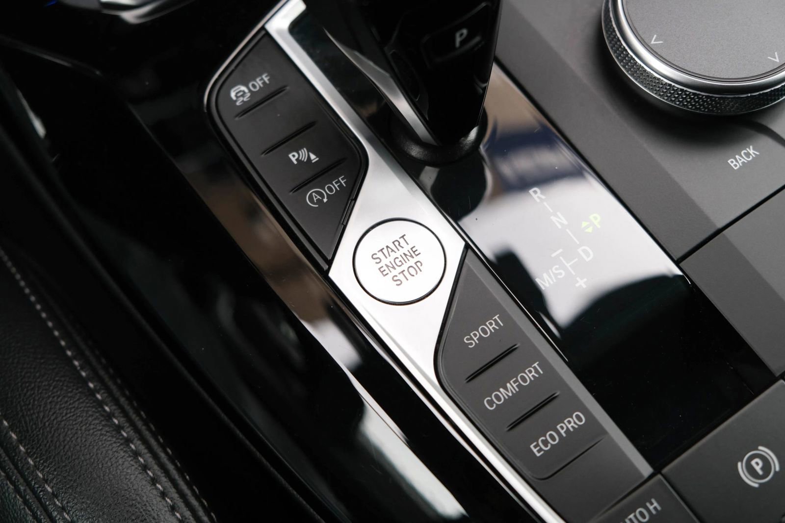 Used 2023 BMW X3 sDrive30i w/ Convenience Package image 38