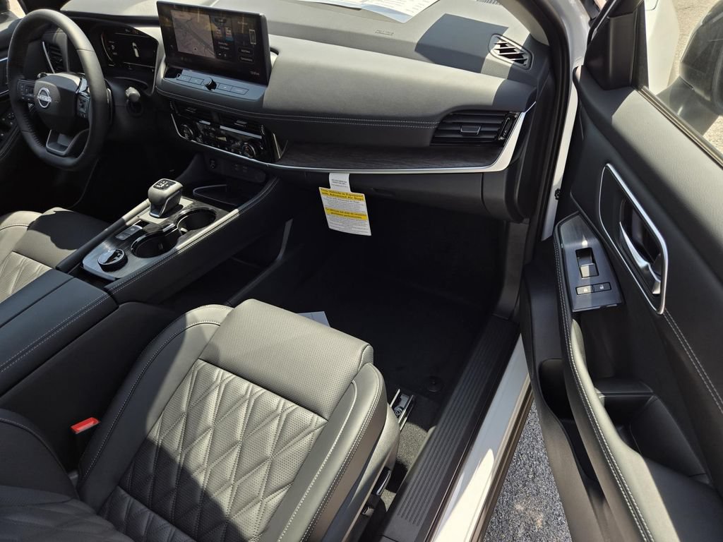 New 2026 Nissan Rogue Platinum w/ Platinum Premium Package AWD/4WD image 7