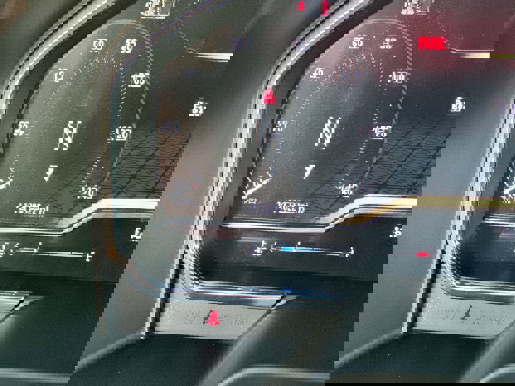 Used 2024 GMC Sierra 1500 AT4 w/ Technology Package image 14