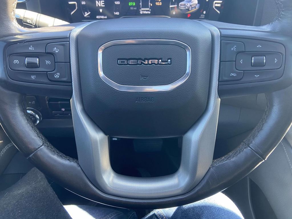 Used 2022 GMC Yukon XL Denali w/ Denali Premium Package RWD image 20