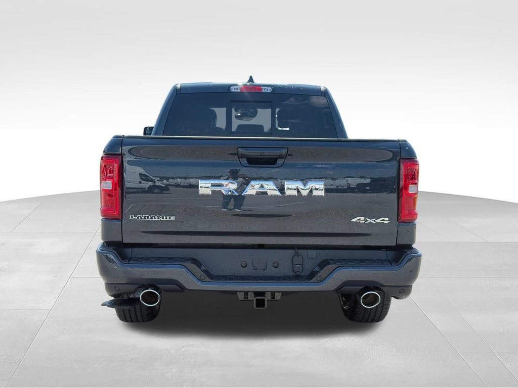 New 2026 RAM 1500 Laramie AWD/4WD image 5