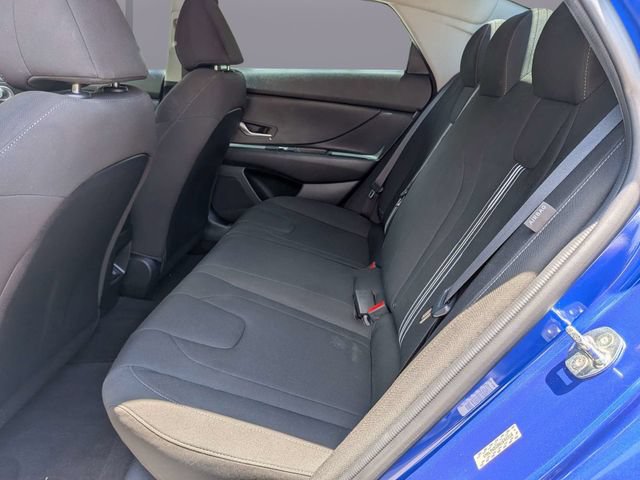 Used 2024 Hyundai Elantra SEL FWD image 14