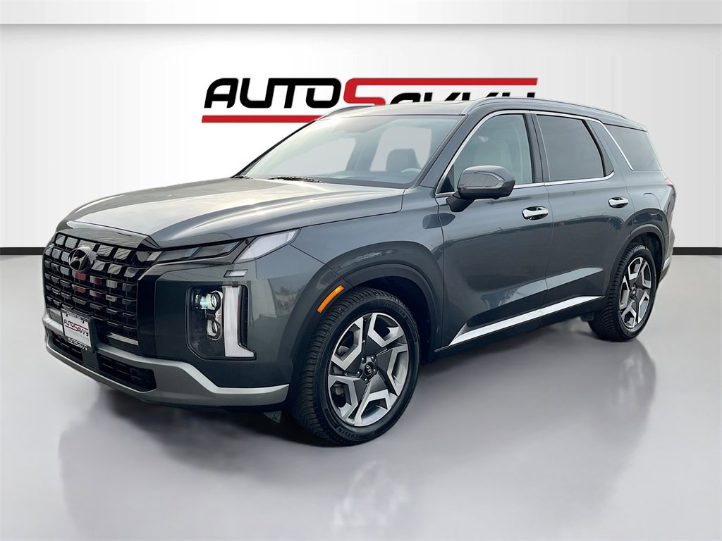 Used 2023 Hyundai Palisade Limited w/ Cargo Package image 3