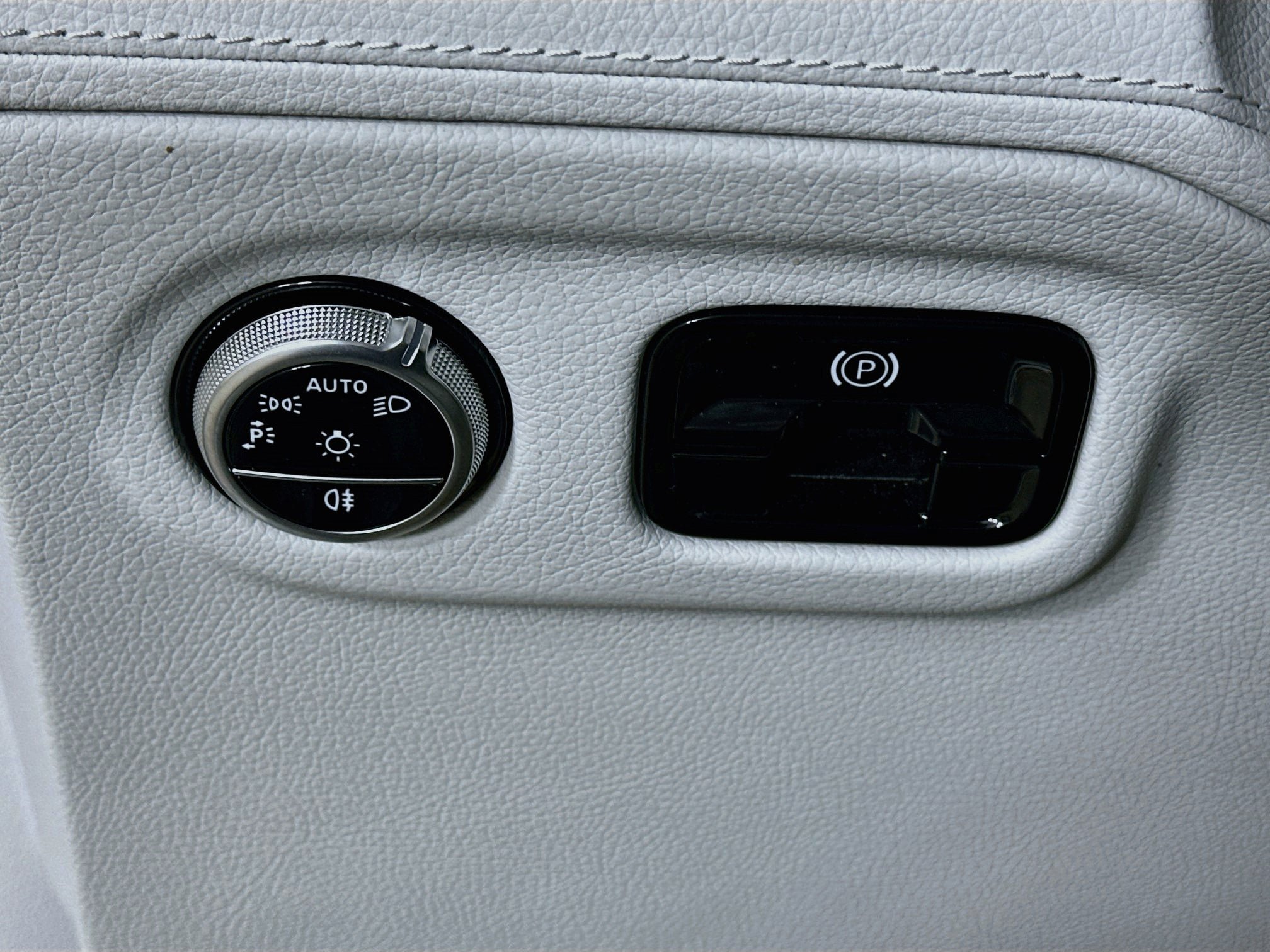 Certified 2023 Mercedes-Benz EQE 350+ 4MATIC SUV image 10