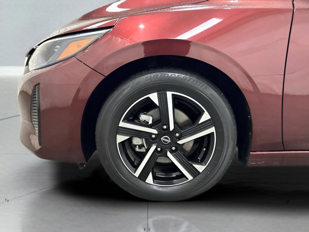 Used 2024 Nissan Sentra SV FWD image 25