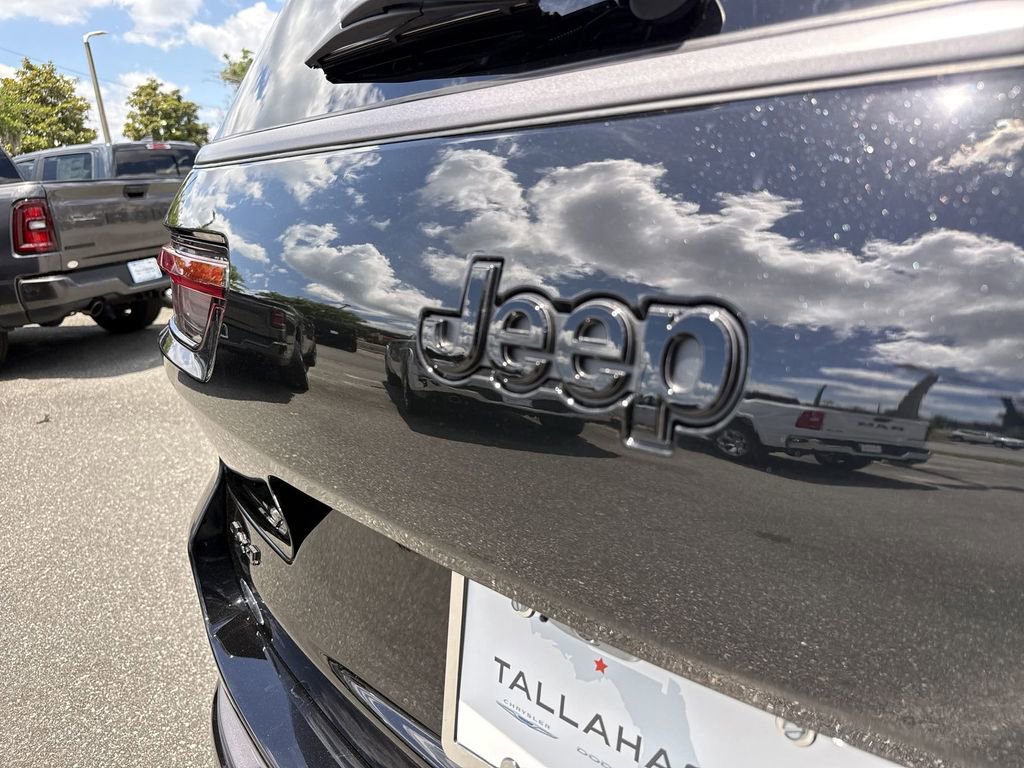 New 2026 Jeep Grand Cherokee L Limited AWD/4WD image 5