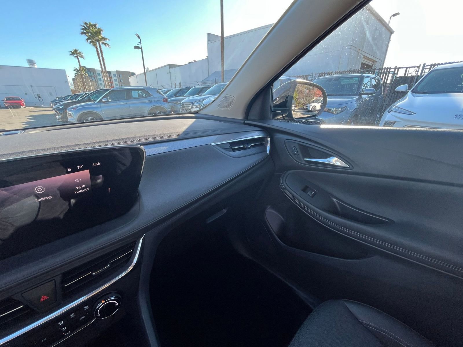 Used 2025 Buick Encore GX Preferred image 34