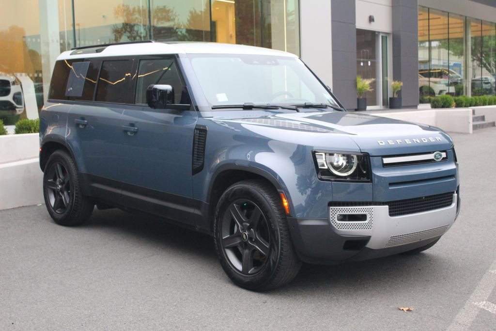Used 2022 Land Rover Defender 110 SE AWD/4WD image 10