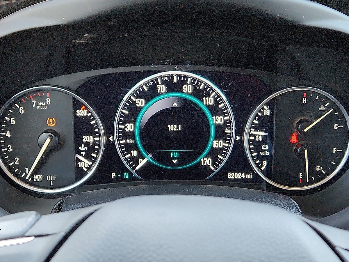 Used 2016 Buick Envision Premium image 10