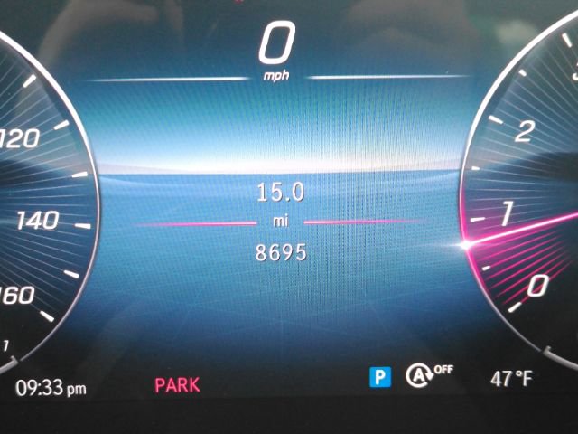 Used 2024 Mercedes-Benz GLC 300 image 38