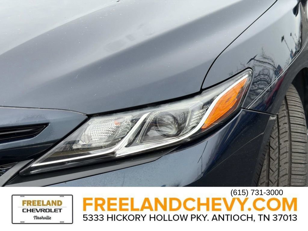 Used 2019 Toyota Camry SE image 10
