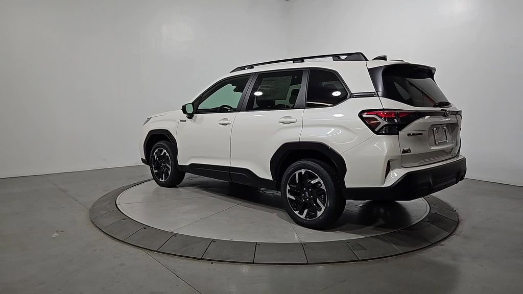 New 2026 Subaru Forester Touring AWD/4WD image 3