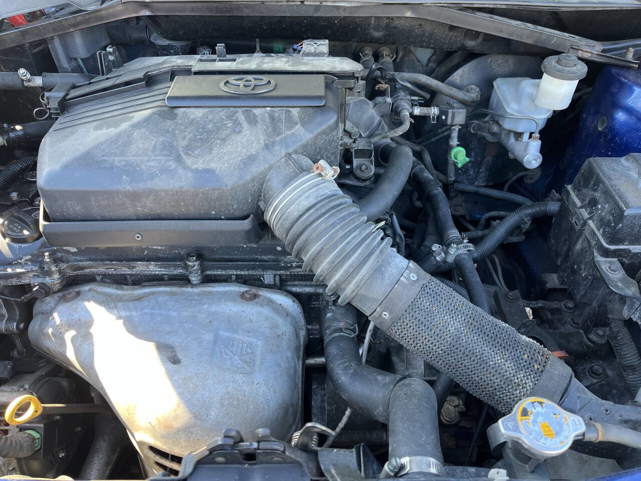 Used 2004 Toyota RAV4 4WD image 13