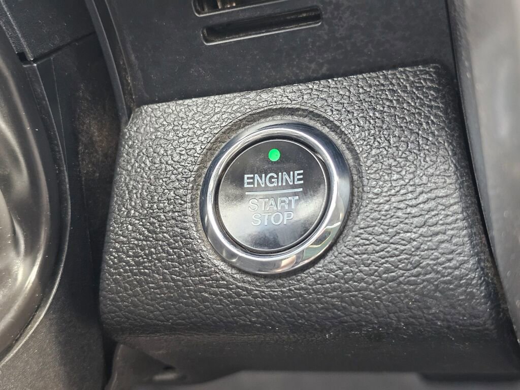 Used 2020 Ford F250 Lariat w/ Lariat Ultimate Package AWD/4WD image 34