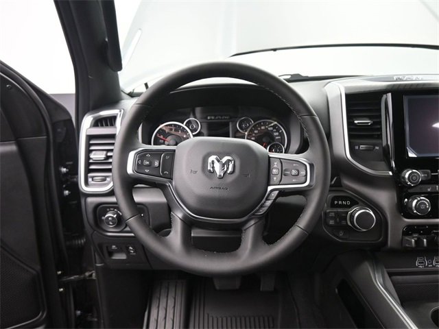 New 2026 RAM 1500 4x4 Crew Cab image 27