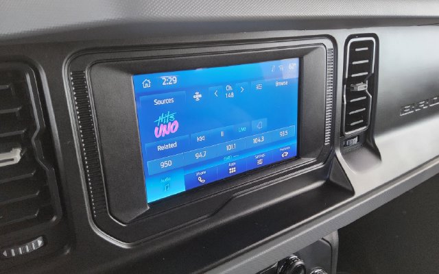 Used 2023 Ford Bronco Big Bend w/ Sasquatch Package AWD/4WD image 13