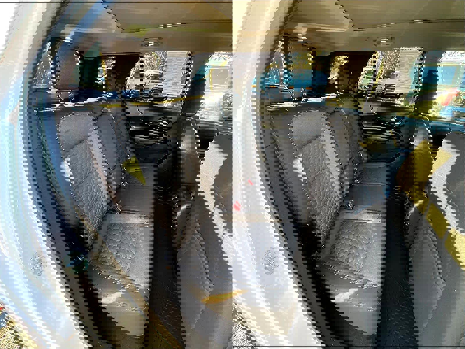 Used 2020 Chevrolet Equinox LT image 15