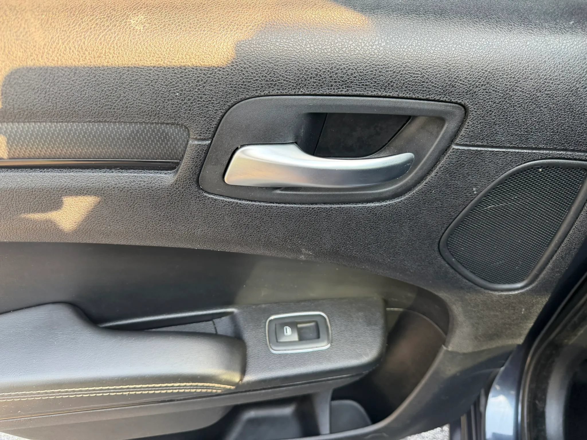Used 2016 Chrysler 300 S AWD/4WD image 19