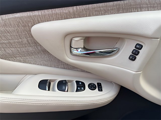 Used 2024 Nissan Murano SL image 21