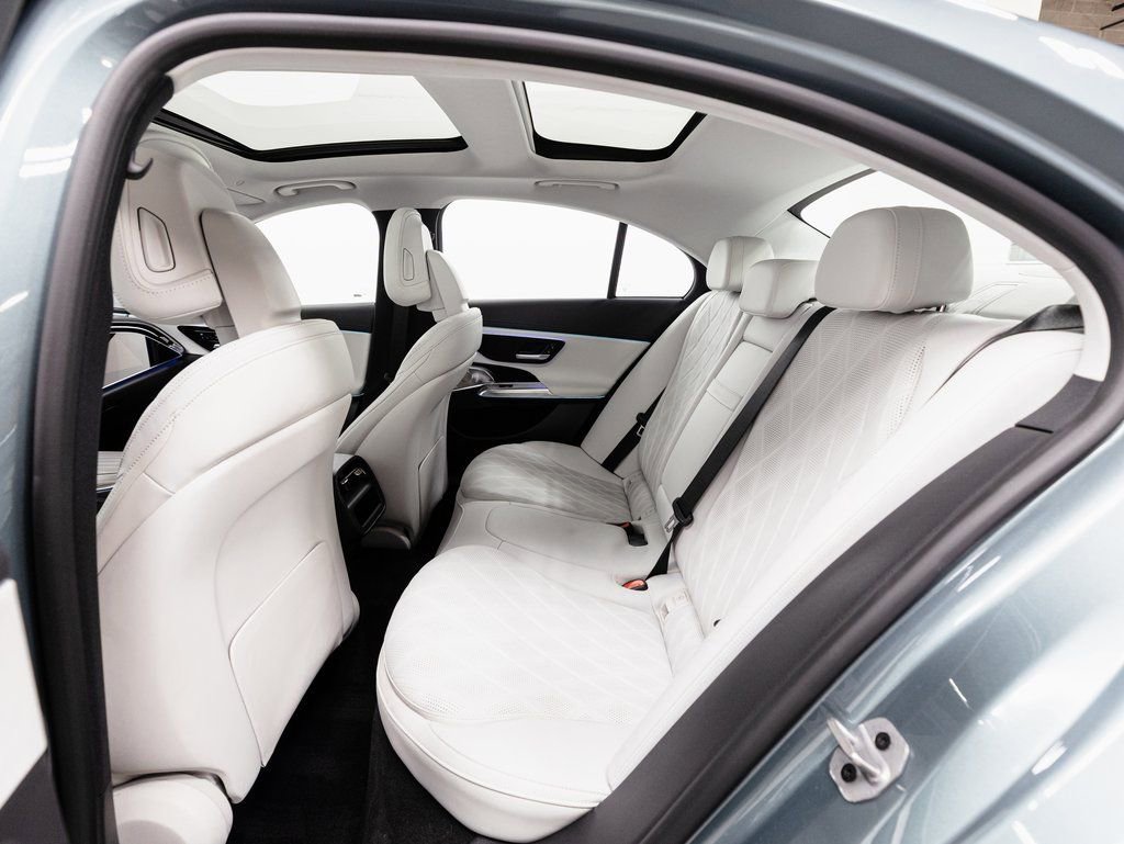 Certified 2024 Mercedes-Benz E 350 4MATIC Sedan image 29