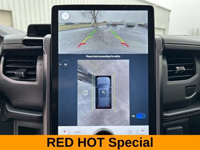 Used 2023 Ford Expedition Platinum AWD/4WD image 26