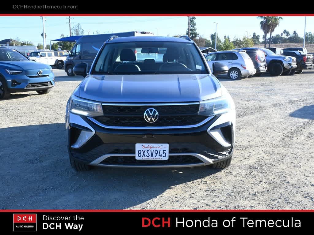 Used 2022 Volkswagen Taos S FWD image 2