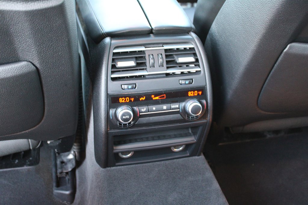 Used 2012 BMW 750Li image 21