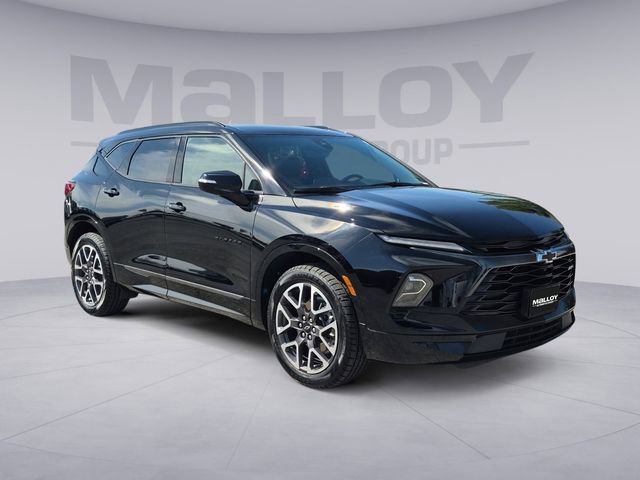 Used 2023 Chevrolet Blazer RS w/ Driver Confidence II Package image 7