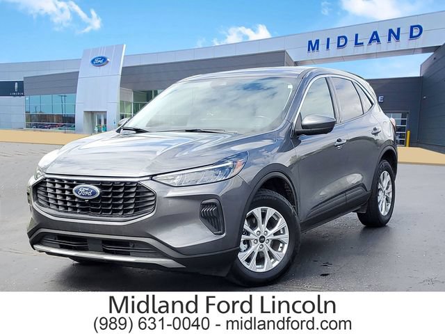 Certified 2023 Ford Escape Active w/ Tech Pack #2 AWD/4WD image 1