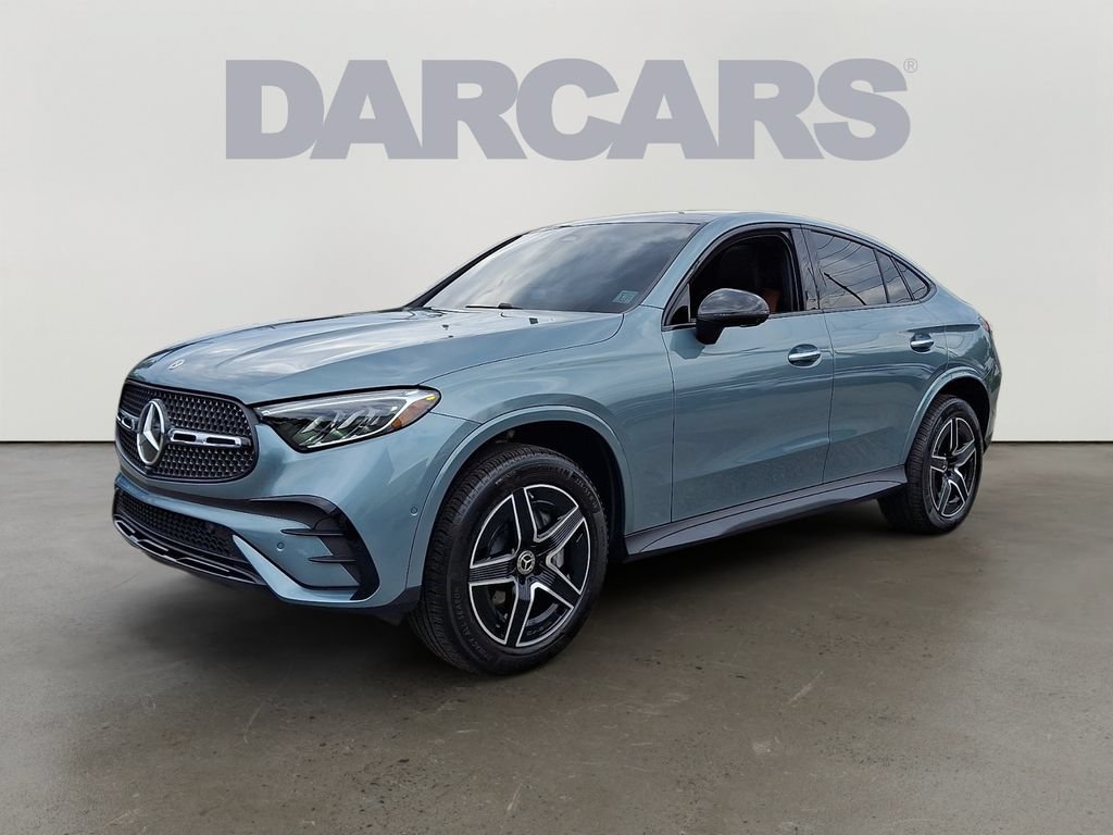 Used 2026 Mercedes-Benz GLC 300 4MATIC image 3