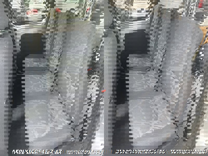 Used 2011 Ford Transit Connect XLT image 28