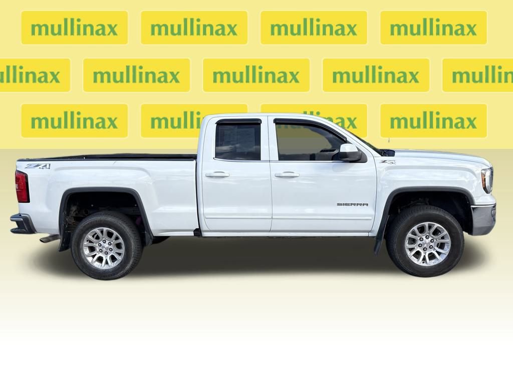 Used 2018 GMC Sierra 1500 SLE w/ SLE Value Package image 2
