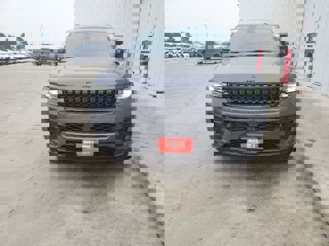 New 2026 Jeep Grand Cherokee L 4WD image 7