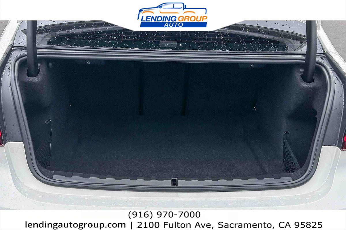 Used 2019 BMW 330i Sedan w/ Convenience Package RWD image 25