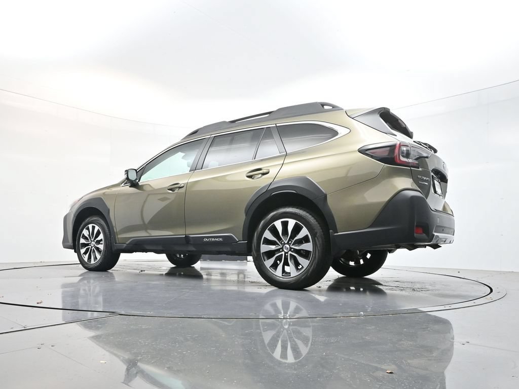 Used 2024 Subaru Outback Limited XT w/ Popular Package #2 AWD/4WD image 39