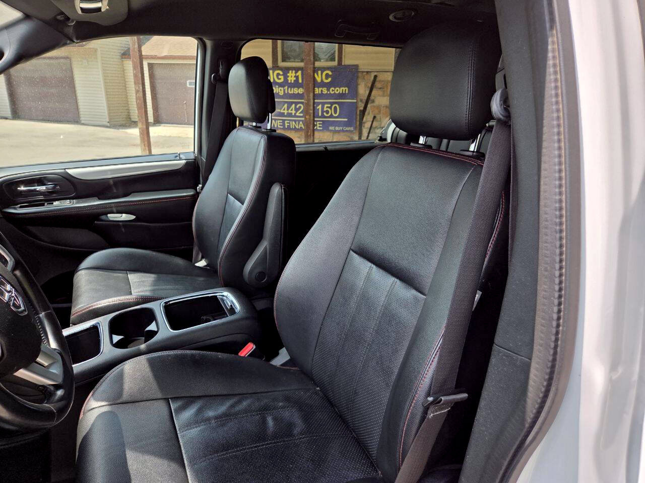 Used 2020 Dodge Grand Caravan GT FWD image 20