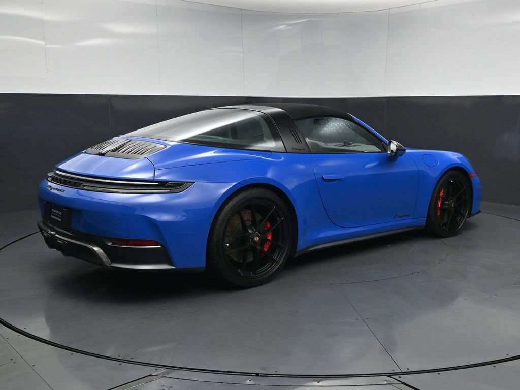 Used 2025 Porsche 911 Targa 4 GTS w/ Premium Package AWD/4WD image 12