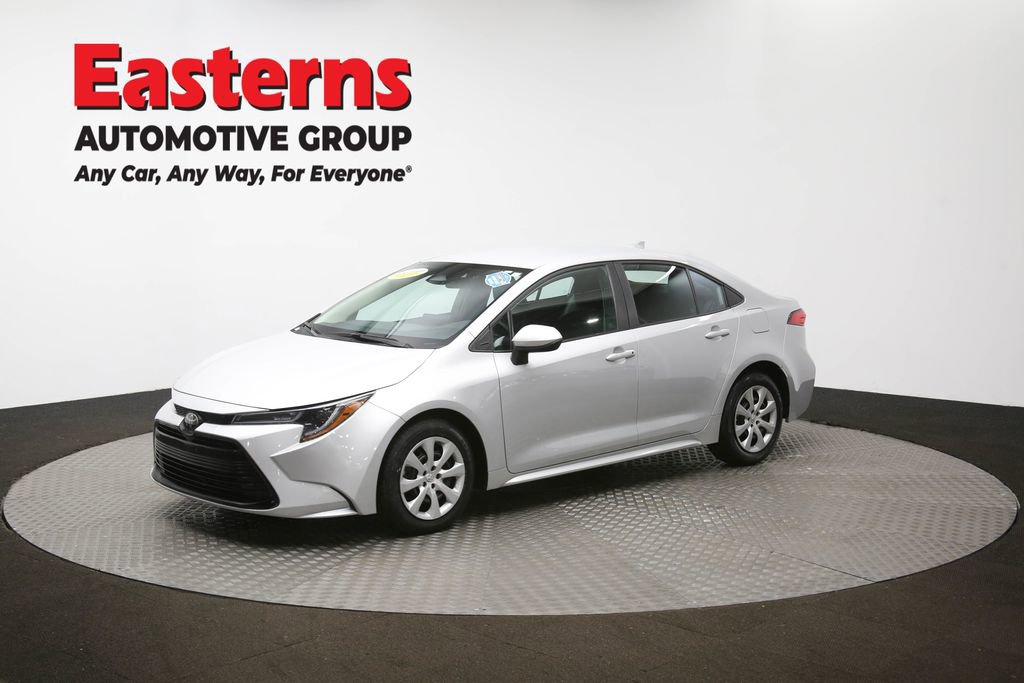 Used 2023 Toyota Corolla LE image 55